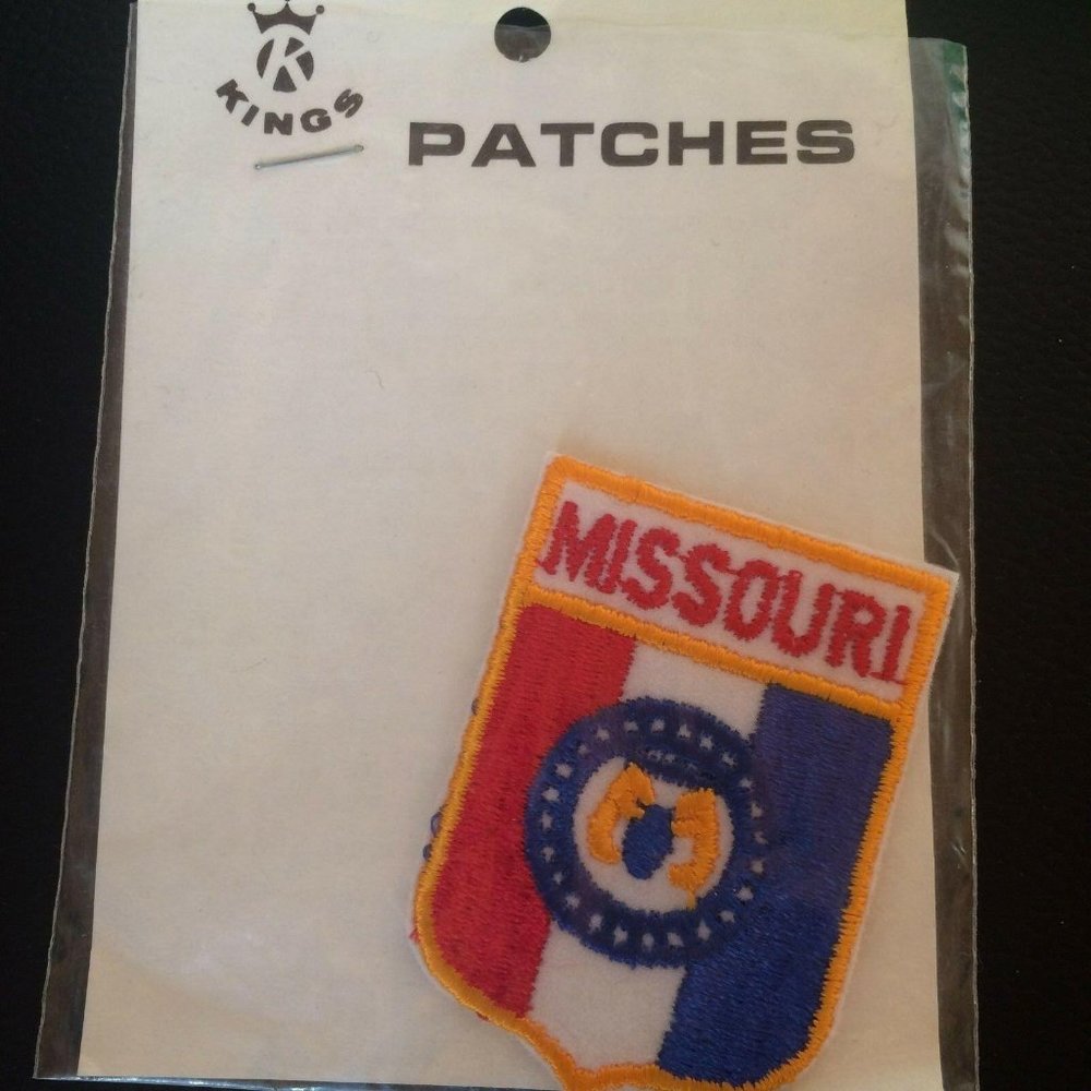 VINTAGE PATCH NEW IN PACKAGE MISSOURI
